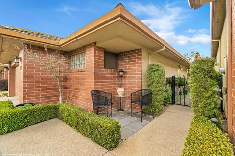 2459 Macarthur Pkwy, Lodi, CA 95242 photo 3
