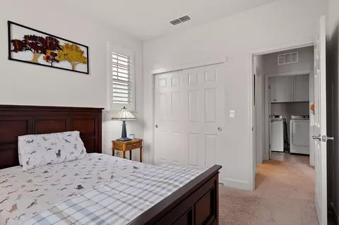 Bedroom - 4656 Lue Ln, Carmichael, CA 95608 photo 4 of 4