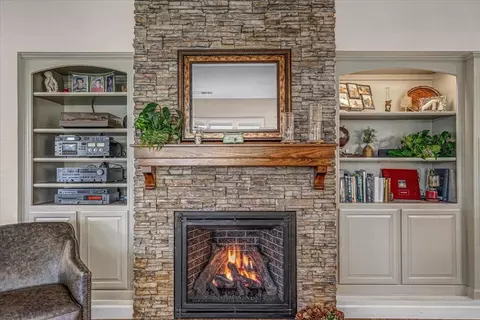Living - 1738 Heirloom Ct, Modesto, CA 95357 photo 5 of 5