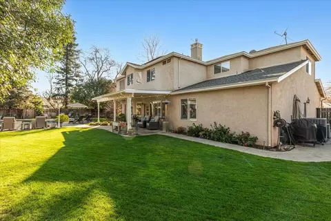 Exterior - 1738 Heirloom Ct, Modesto, CA 95357 photo 9 of 25