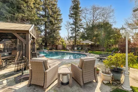 Exterior - 1738 Heirloom Ct, Modesto, CA 95357 photo 11 of 25