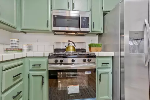 Kitchen - 8573 Meandering Way, Antelope, CA 95843 photo 2 of 3