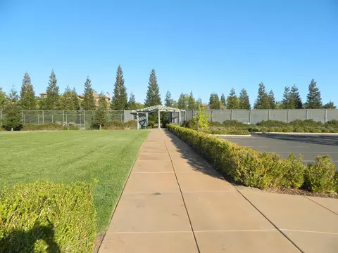 Exterior - 50 Knolls Ct, Copperopolis, CA 95228 photo 15 of 16