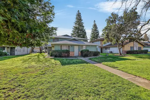 6442 Auburn #4, Citrus Heights, CA 95621