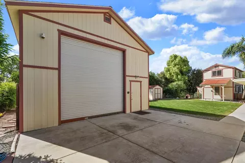 925 Constitution Way, Tracy, CA 95376 photo 37