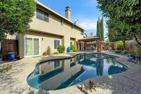 5309 Quane Ct, Rocklin, CA 95765 photo 2