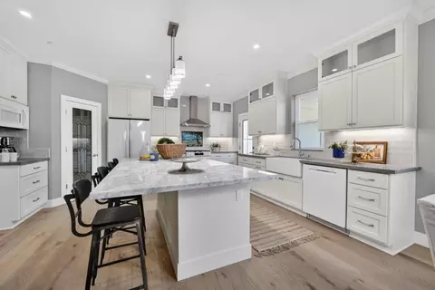 Kitchen - 25265 Carlsbad Ave, Davis, CA 95616 photo 1 of 9