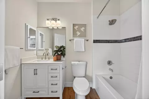 Bath - 25265 Carlsbad Ave, Davis, CA 95616 photo 10 of 14