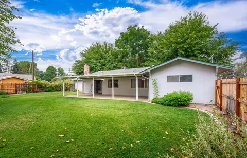 Exterior - 25265 Carlsbad Ave, Davis, CA 95616 photo 18 of 19