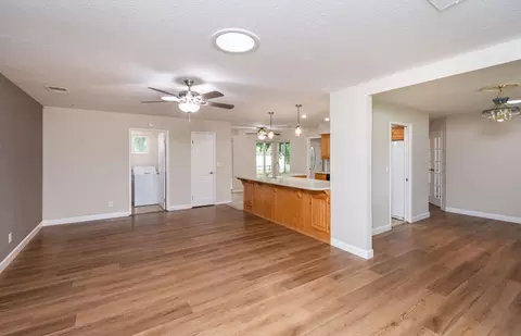 Living - 25265 Carlsbad Ave, Davis, CA 95616 photo 5 of 8