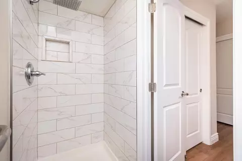 Bath - 25265 Carlsbad Ave, Davis, CA 95616 photo 14 of 14