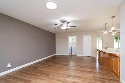 Living - 25265 Carlsbad Ave, Davis, CA 95616 photo 6 of 8