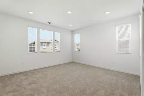 Bedroom - 1001 Vanderbilt Ter, Davis, CA 95618 photo 1 of 2