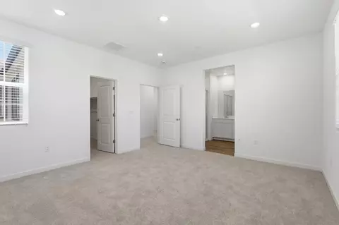 Bedroom - 1001 Vanderbilt Ter, Davis, CA 95618 photo 2 of 2