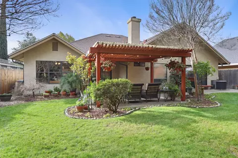 Exterior - 2207 Chaparral Ct, Lodi, CA 95242 photo 3 of 6