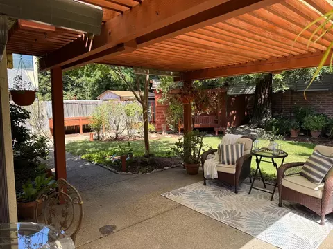 Exterior - 2207 Chaparral Ct, Lodi, CA 95242 photo 1 of 6