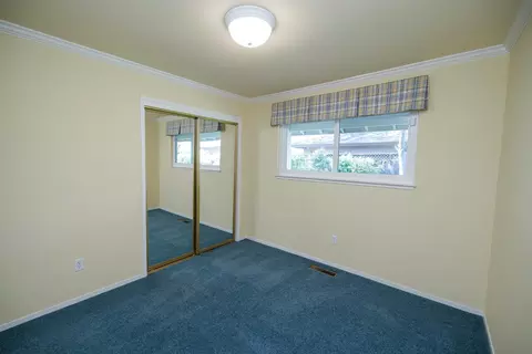 Bedroom - 1001 Winsted Ln, Modesto, CA 95355 photo 4 of 5