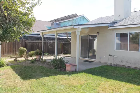 Exterior - 7501 Vixen Ct, Hughson, CA 95326 photo 12 of 13