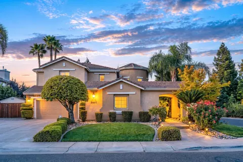 5631 Tufts St, Davis, CA 95618