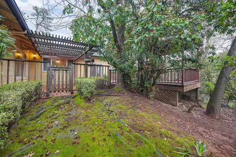 Exterior - 3032 Lewis St, Placerville, CA 95667 photo 23 of 33