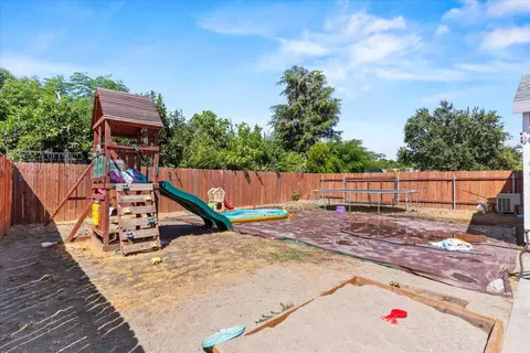 Exterior - 3003 Corinne Ct, Live Oak, CA 95953 photo 10 of 16