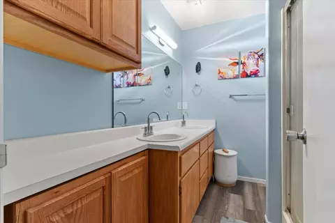 Bath - 3003 Corinne Ct, Live Oak, CA 95953 photo 3 of 4