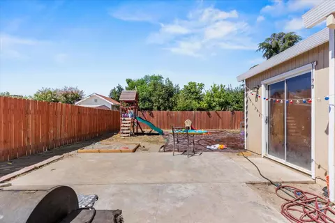 Exterior - 3003 Corinne Ct, Live Oak, CA 95953 photo 7 of 16