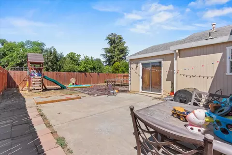 Exterior - 3003 Corinne Ct, Live Oak, CA 95953 photo 8 of 16