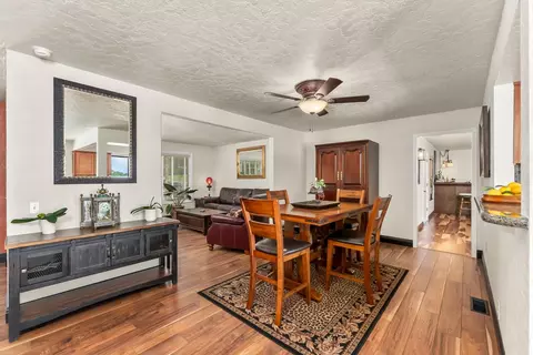 Dining - 17065 Niles Rd, Jackson, CA 95642 photo 3 of 3