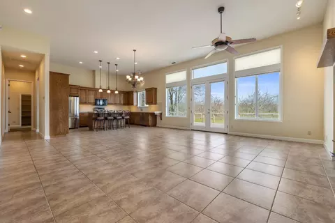 2306 Young Rd, Modesto, CA 95358 photo 7