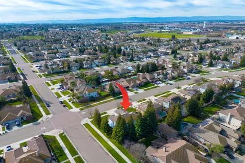 View/Area - 243 John Kamps Way, Ripon, CA 95366 photo 10 of 11