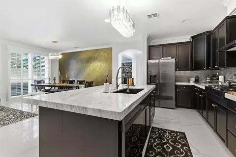 Kitchen - 243 John Kamps Way, Ripon, CA 95366 photo 6 of 8