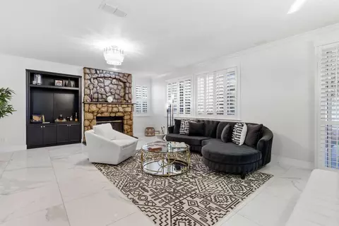Living - 243 John Kamps Way, Ripon, CA 95366 photo 4 of 4