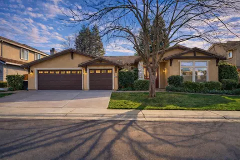 1549 Northpark Dr, Roseville, CA 95747