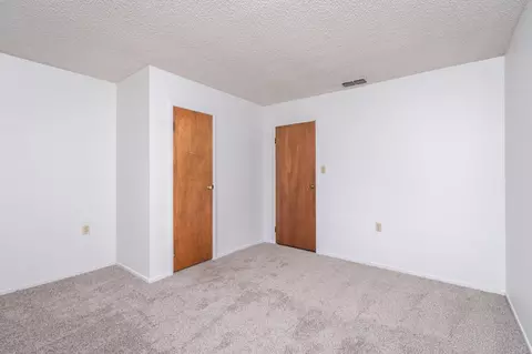 Bedroom - 10480 Lowell St, Elverta, CA 95626 photo 2 of 8