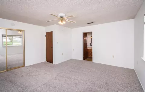 Bedroom - 10480 Lowell St, Elverta, CA 95626 photo 6 of 8