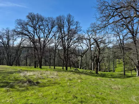 7411 Riverbend Dr, Placerville, CA 95667