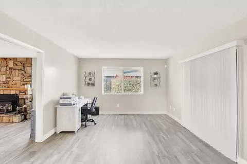 Living - 1805 Kienitz Ave, Modesto, CA 95355 photo 6 of 6