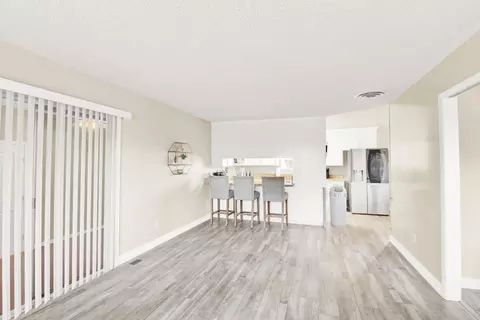 Living - 1805 Kienitz Ave, Modesto, CA 95355 photo 5 of 6