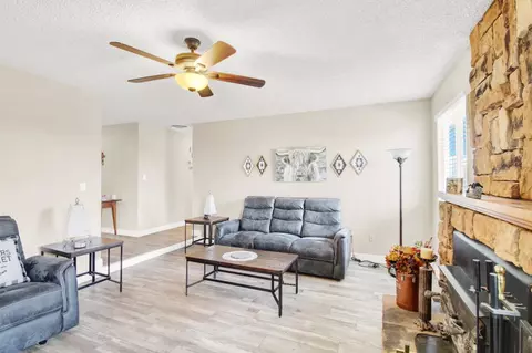 Living - 1805 Kienitz Ave, Modesto, CA 95355 photo 2 of 6