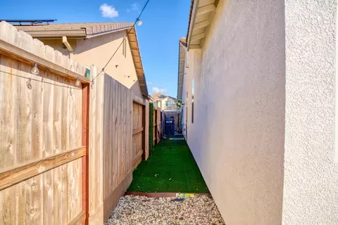 Exterior - 3815 N Berkeley Ave, Turlock, CA 95382 photo 9 of 9