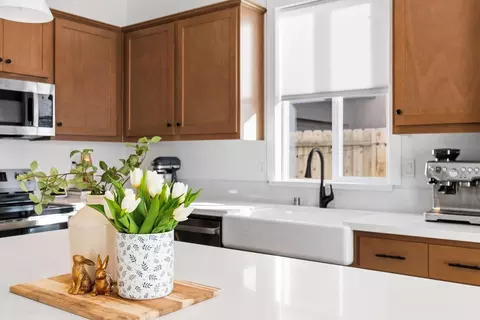 Kitchen - 3815 N Berkeley Ave, Turlock, CA 95382 photo 3 of 4