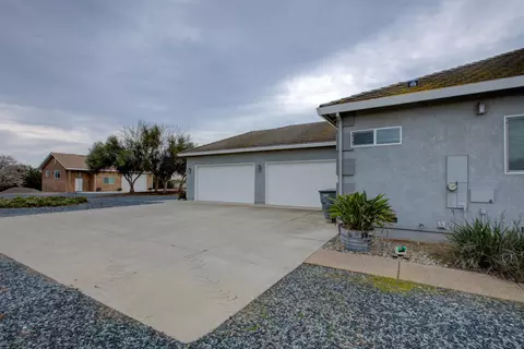 Other - 18413 Sycamore Ave, Patterson, CA 95363 photo 2 of 31