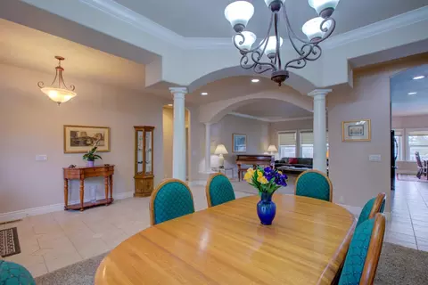 Dining - 18413 Sycamore Ave, Patterson, CA 95363 photo 1 of 4