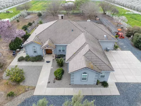 Other - 18413 Sycamore Ave, Patterson, CA 95363 photo 1 of 31