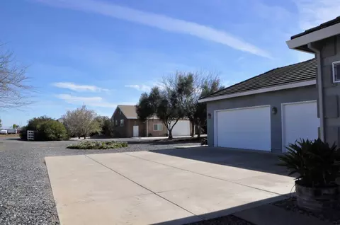 Other - 18413 Sycamore Ave, Patterson, CA 95363 photo 3 of 31