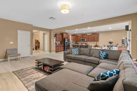 Entry Way - 2317 Mathar Dr, Manteca, CA 95337 photo 3 of 11