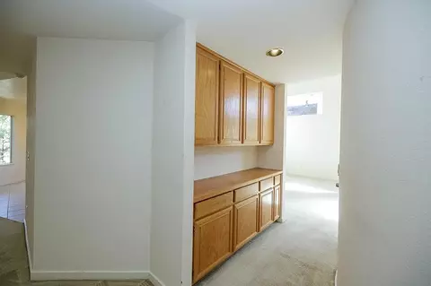 Entry Way - 3705 Dillingham Ave, Modesto, CA 95357 photo 2 of 5