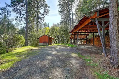 Exterior - 620 Sundance Pl, Applegate, CA 95703 photo 6 of 31