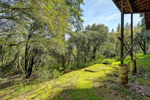 Exterior - 620 Sundance Pl, Applegate, CA 95703 photo 18 of 31